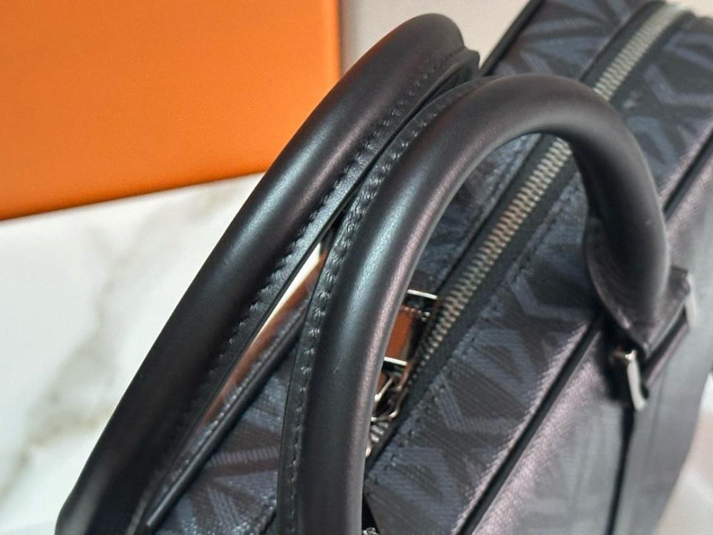 Luxury Stylish Leather Shoulder Bag