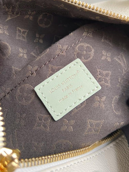 Classic Travel Bag
