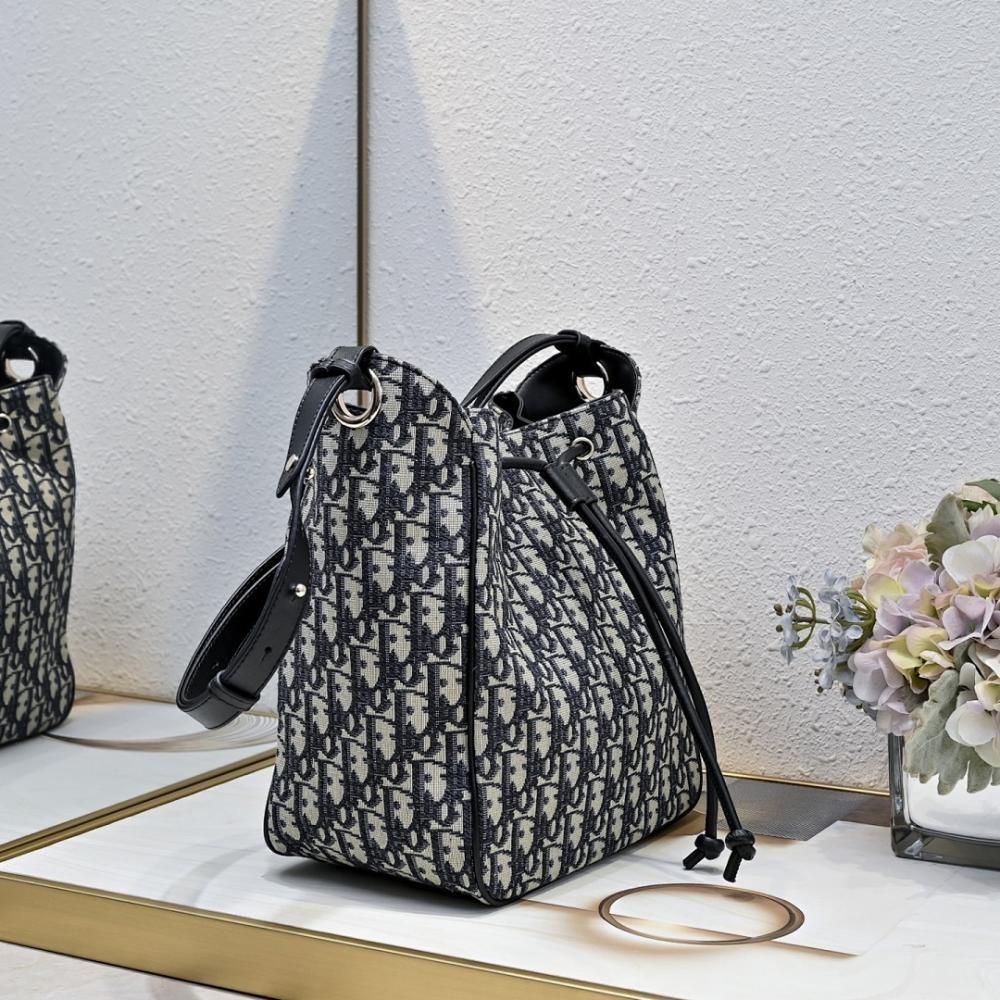 Classic Elegant Gold Embroidered Lambskin Bucket Bag – Special Edition