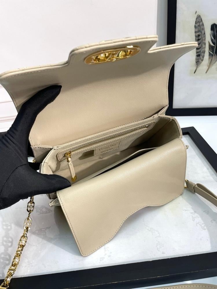 Modern White Leather Shoulder Bag