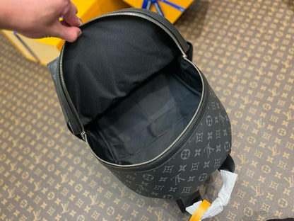 Modern Refined Leather Top Handle Bag