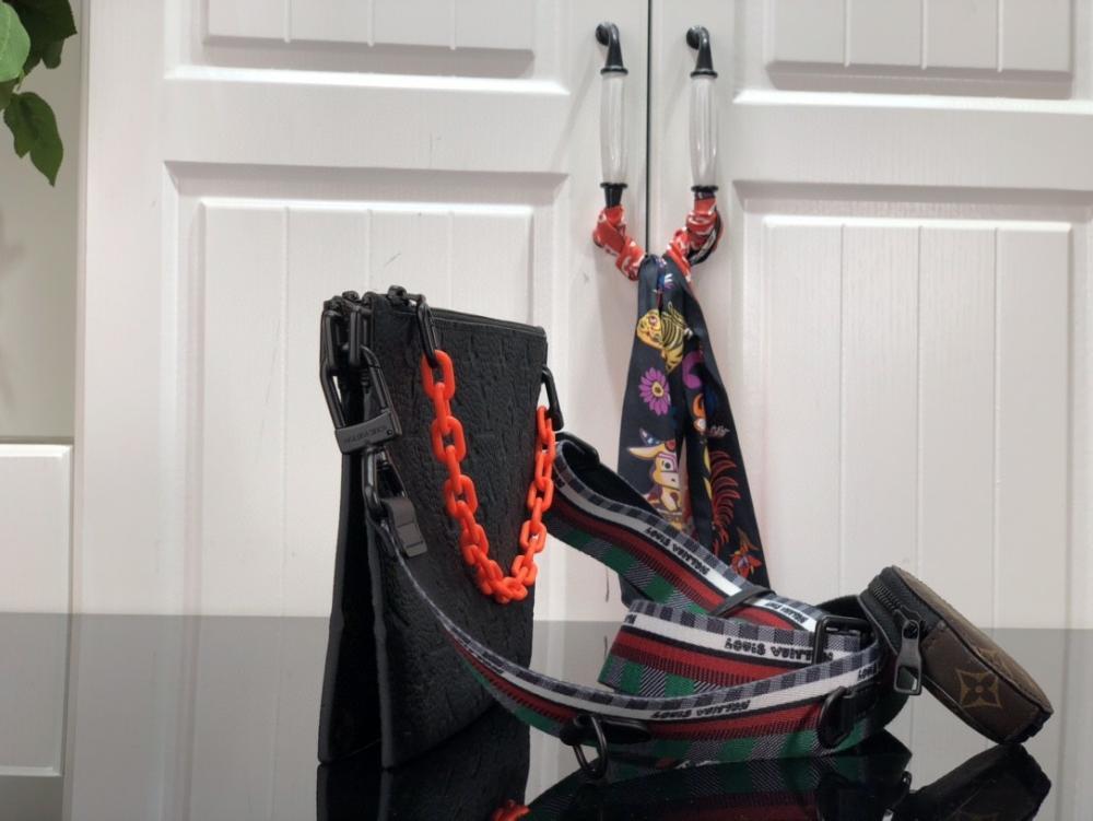 Elegant Top Handle Bag
