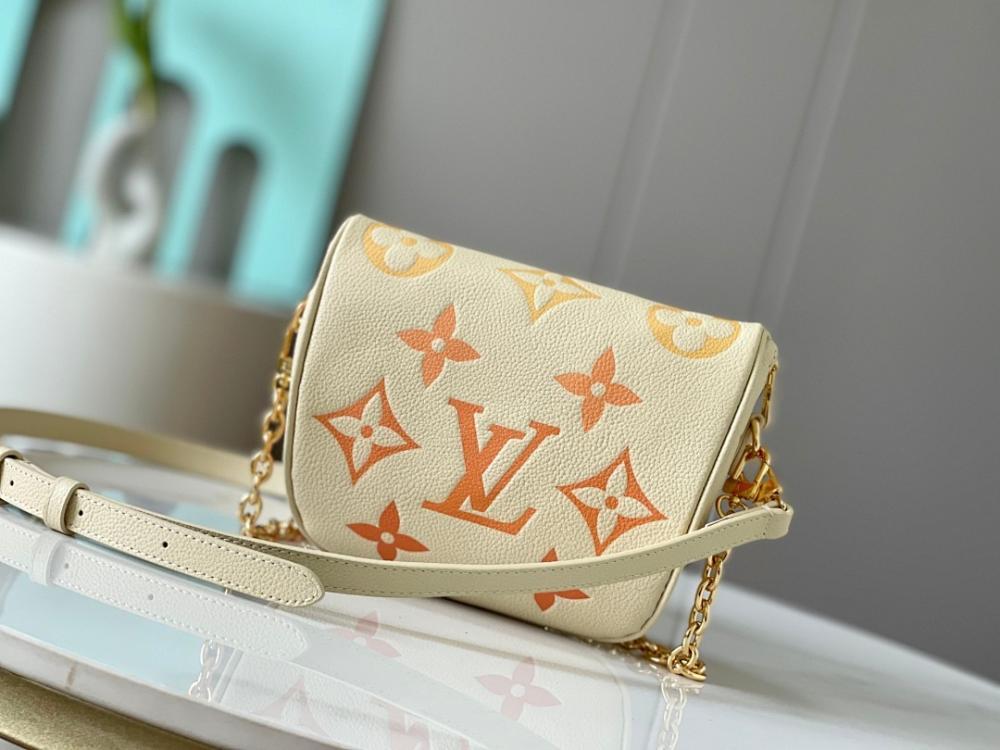 Italian-Inspired Stylish Leather Shoulder Bag