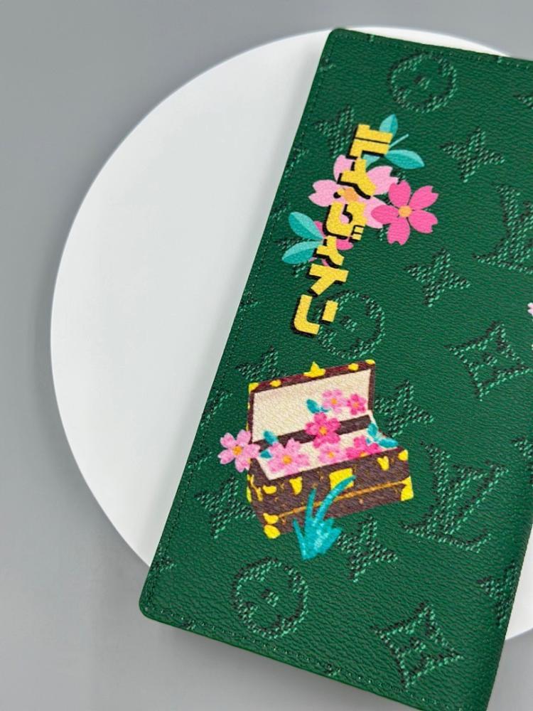Stylish Refined Monogram Wallet