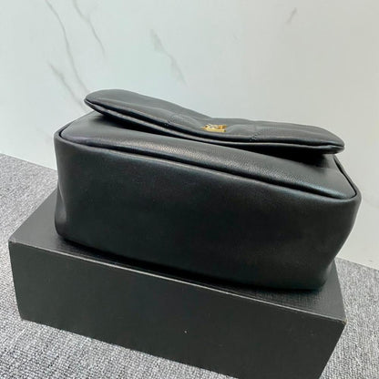 Elegant Shoulder Bag