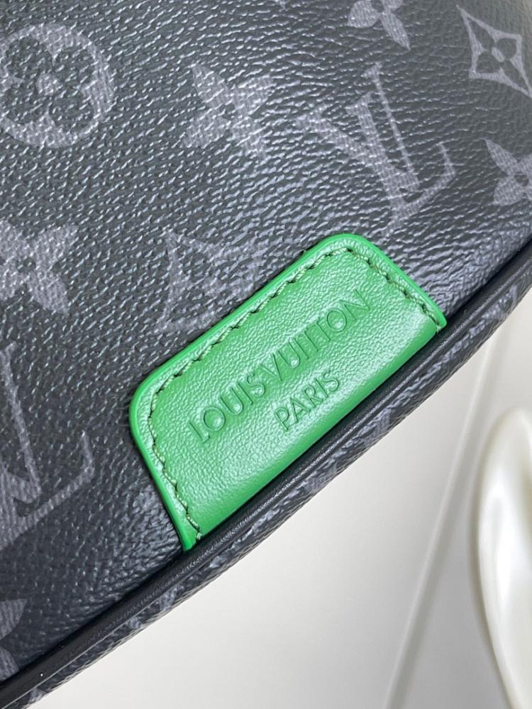 Elegant Monogram Shoulder Bag – Limited Edition