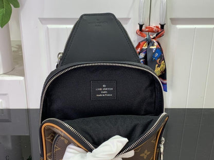 Shoulder Bag