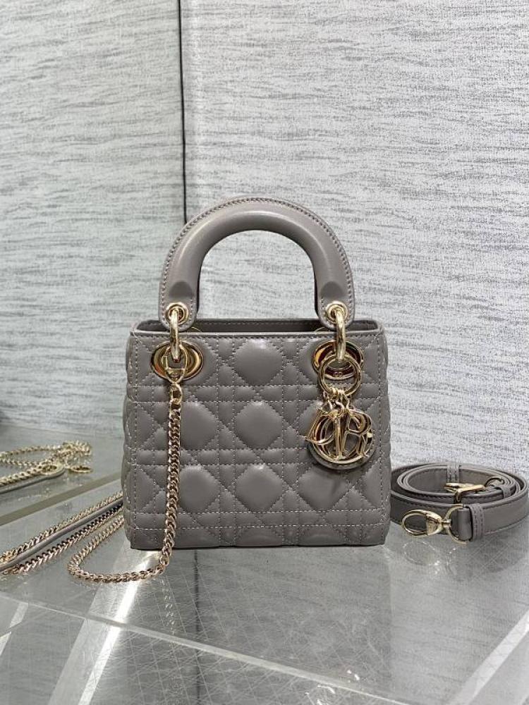 Classic Elegant Top Handle Bag