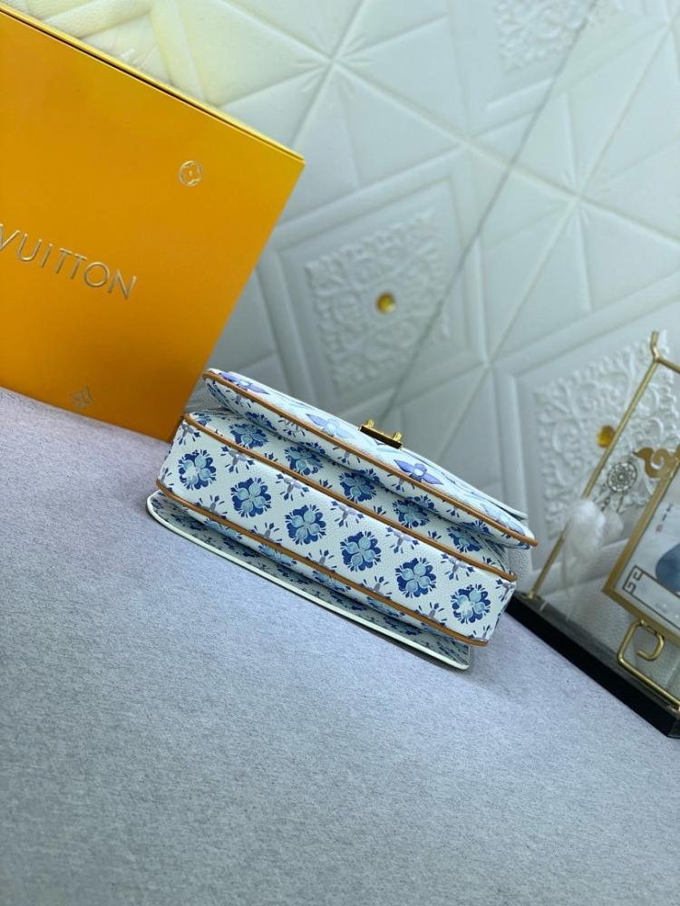 Elegant Stylish Shoulder Bag
