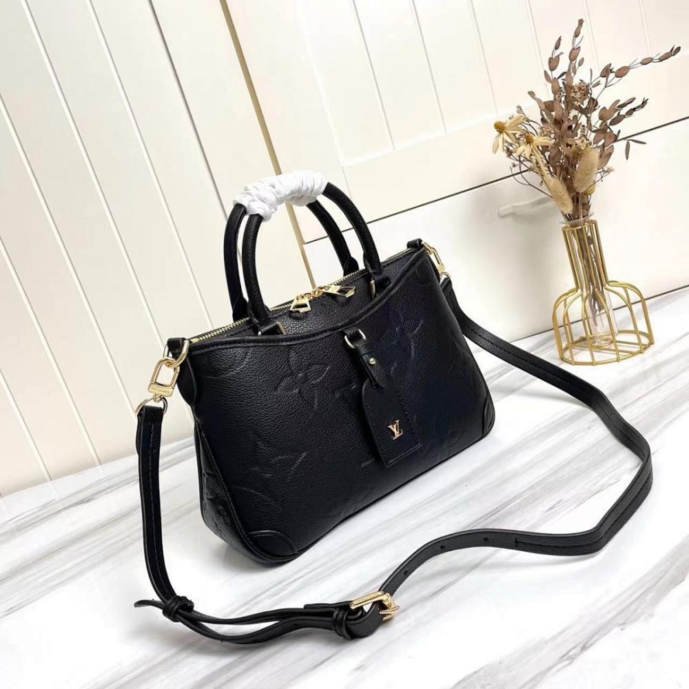Modern Leather Tote Bag – Limited Edition