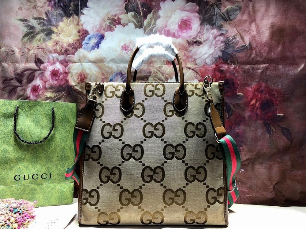 Luxury Refined Shoulder Bag