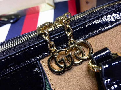 Alma Crossbody Bag