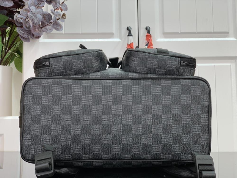 Arco Backpack