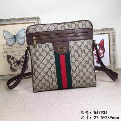 Alma Red Crossbody Bag