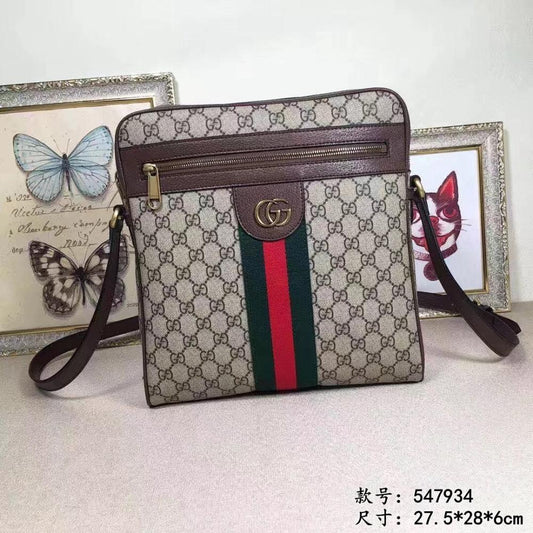 Alma Red Crossbody Bag