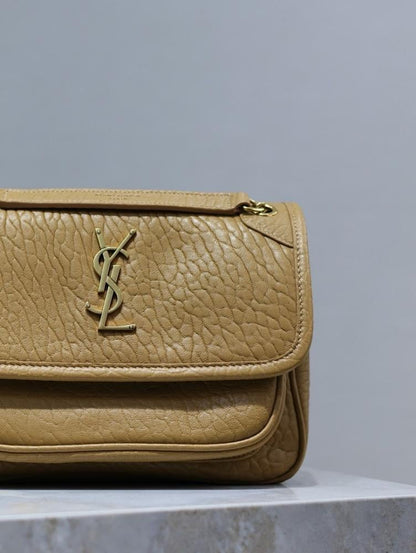 Luxury Gold Leather Shoulder Bag – Special Edition
