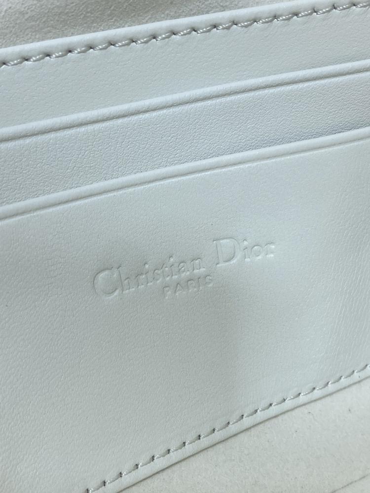 Classic Leather Shoulder Bag