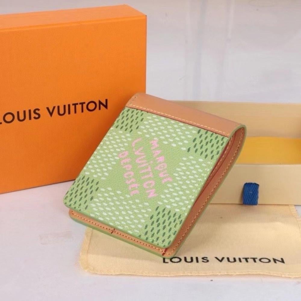 Italian-Inspired Luxury Leather Wallet