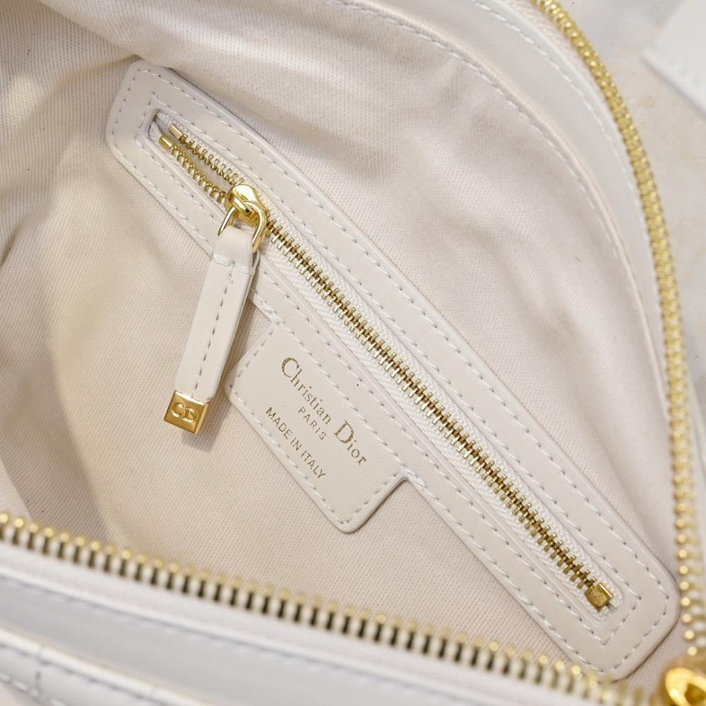 Modern Luxury Calfskin Shoulder Bag – Special Edition