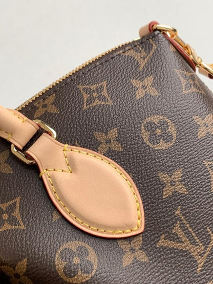 Elegant Leather Tote Bag – Limited Edition