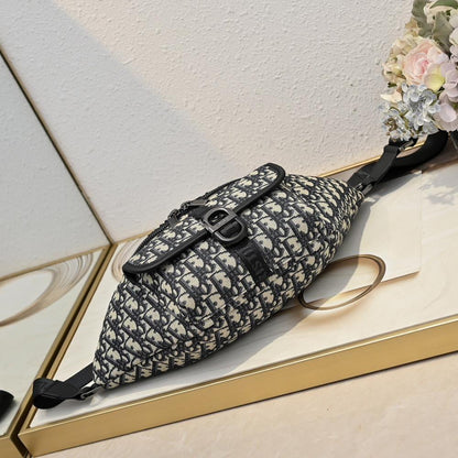 Modern Elegant Black Printed Leather Bag