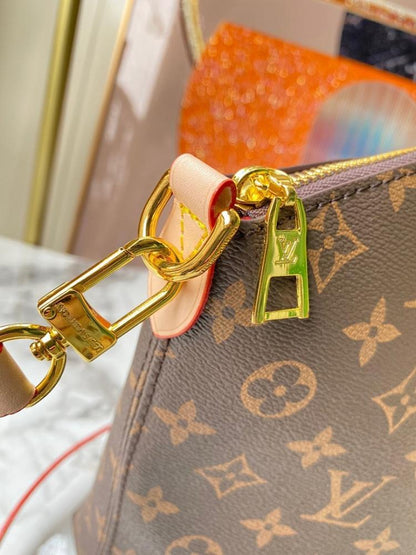 Italian-Inspired Luxury Leather Crossbody Bag