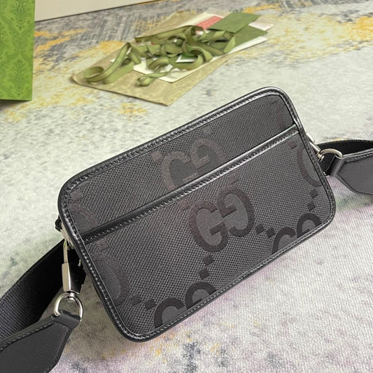 Elegant Refined Shoulder Bag