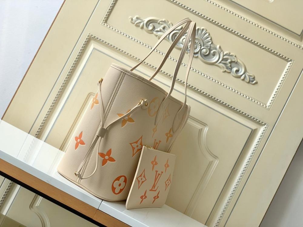 Modern Italian-Inspired Leather Shoulder Bag
