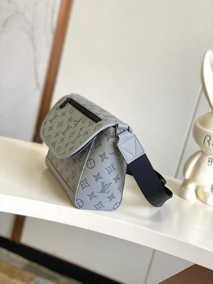 Elegant Premium Monogram Leather Shoulder Bag
