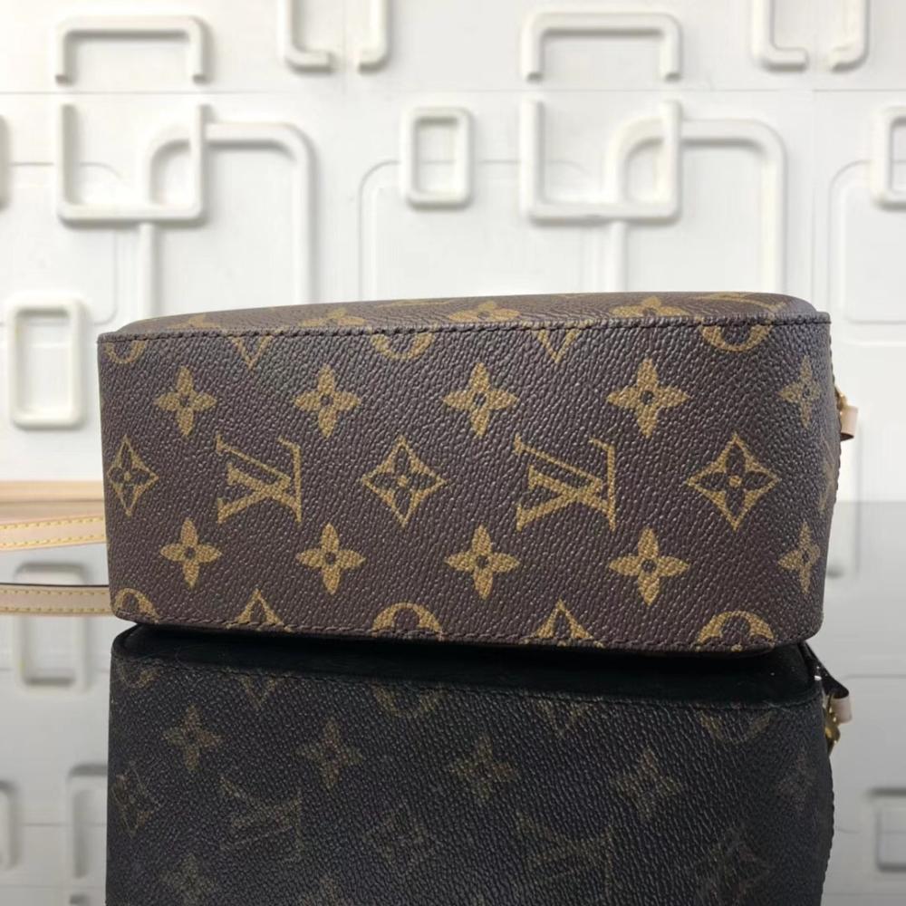 Practical Crossbody Bag