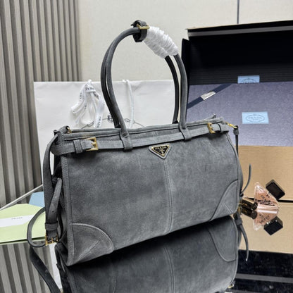 Luxury Leather Shoulder Bag