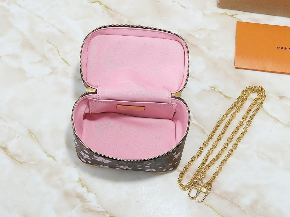 Classic Refined Monogram Leather Shoulder Bag