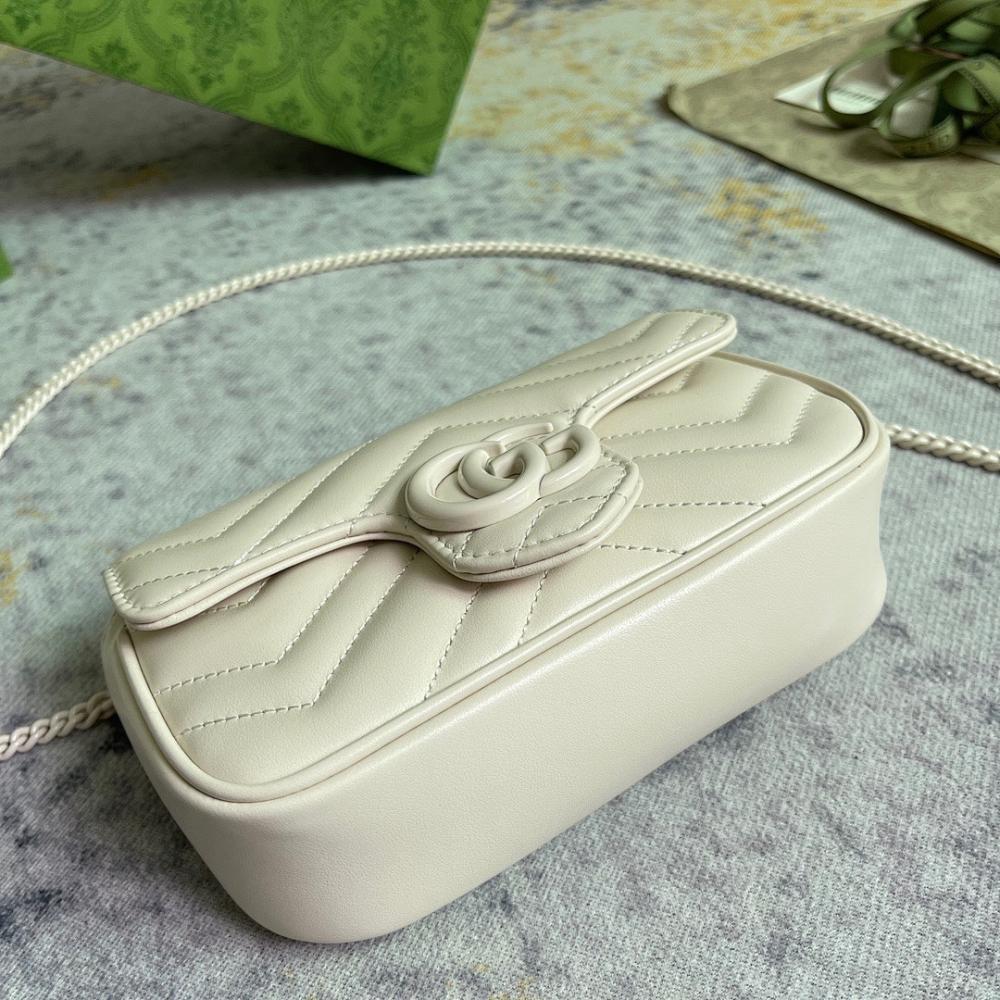 Classic Italian-Inspired Bag