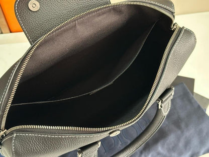 Luxury Elegant Grey Quilted Leather Shoulder Bag