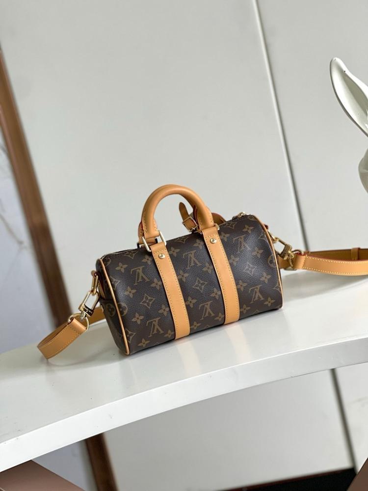Italian-Inspired Stylish Leather Shoulder Bag