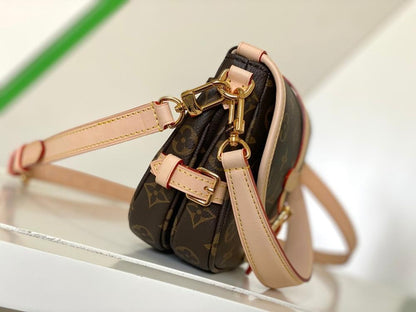 Stylish Refined Leather Crossbody Bag