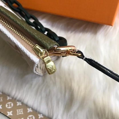 Modern Travel Bag – Limited Edition