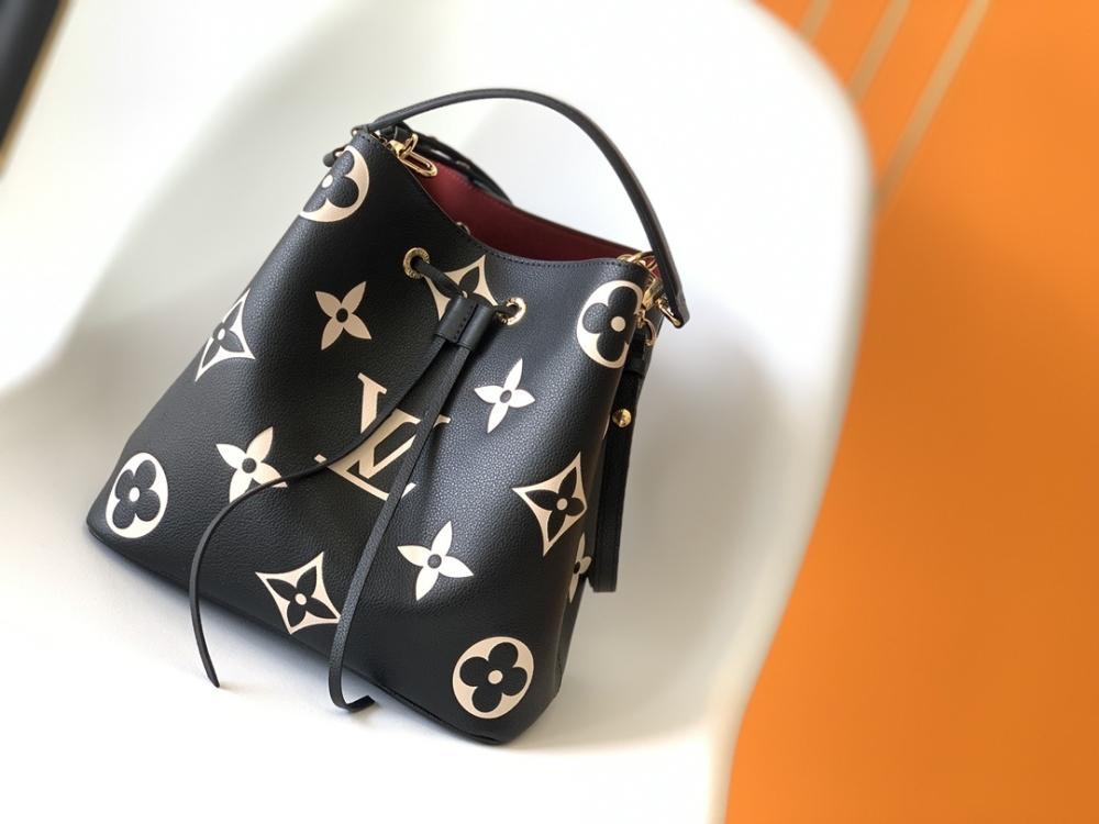 Bucket Bag