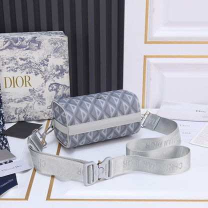 Stylish Refined Grey Leather Crossbody Bag