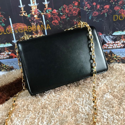 Modern Refined Crossbody Bag