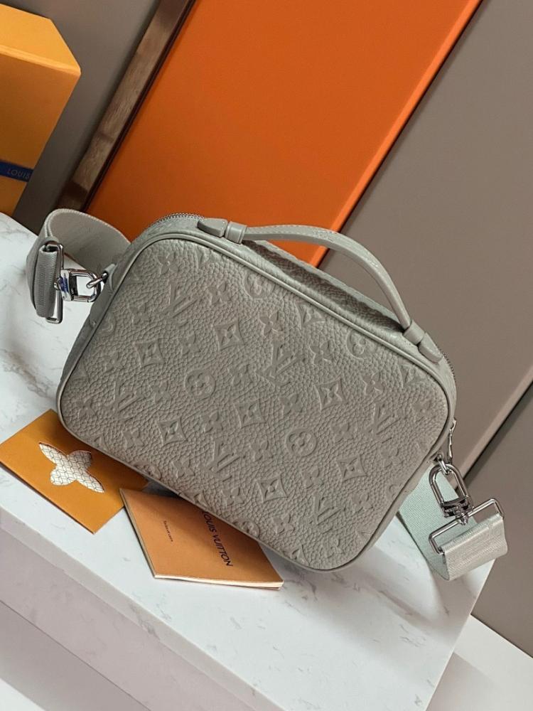 Modern Luxury Monogram Leather Shoulder Bag – Limited Edition