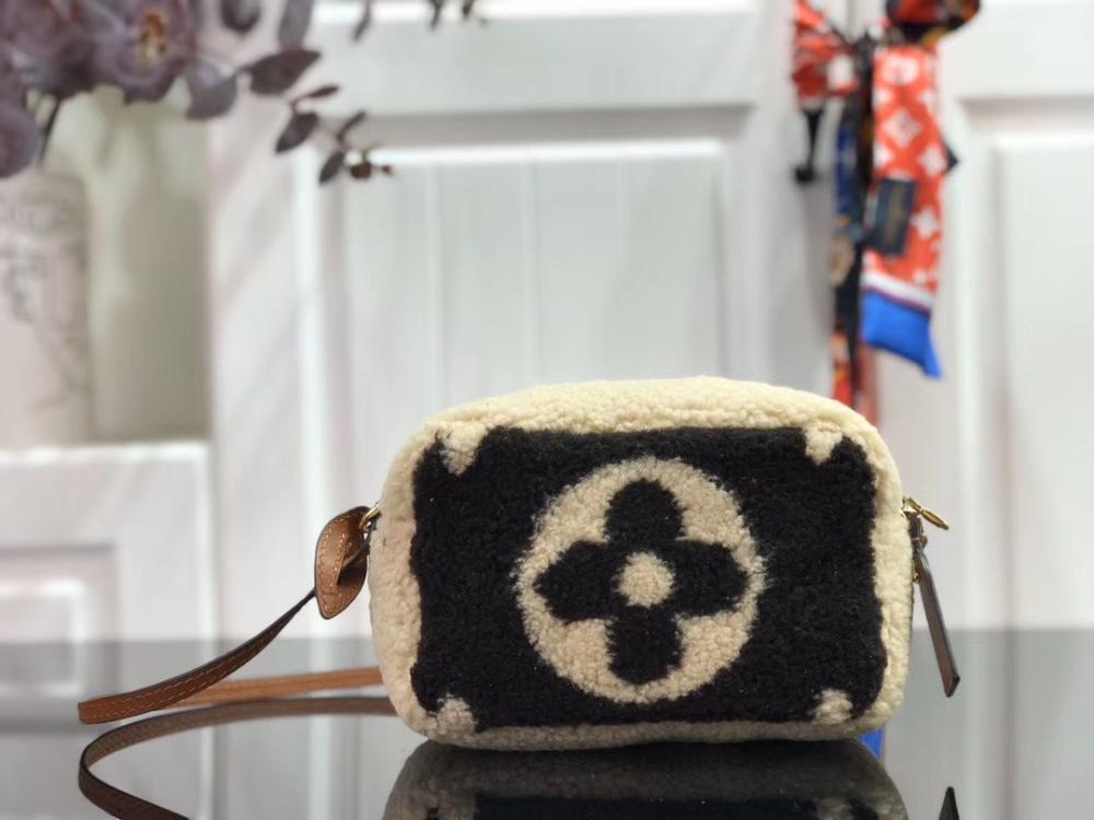 Shoulder Bag