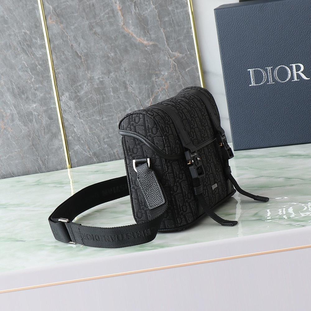 Stylish Refined Jacquard Crossbody Bag