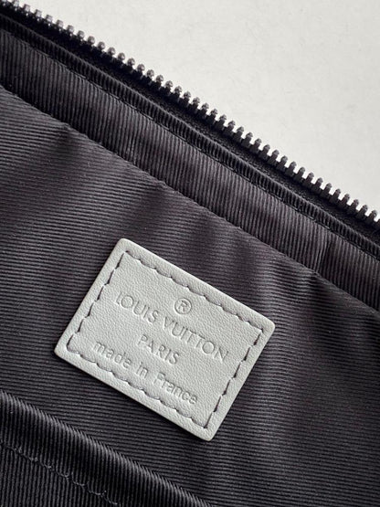 Stylish Leather Shoulder Bag – Special Edition