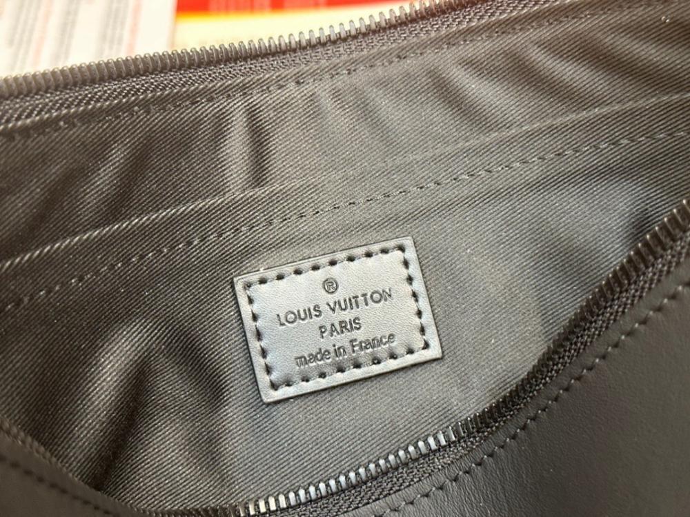 Modern Leather Bag – Limited Edition