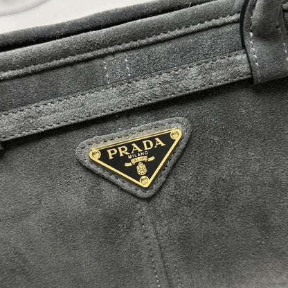 Classic Leather Crossbody Bag