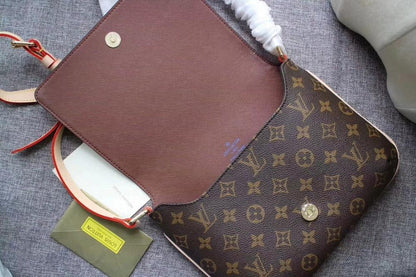 Neverfull Monogram Shoulder Bag