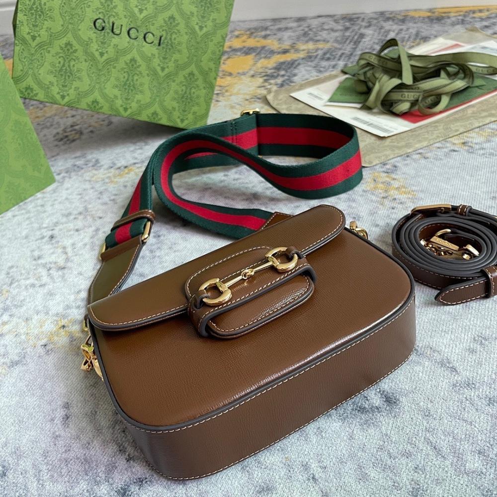 Stylish Crossbody Bag – Special Edition