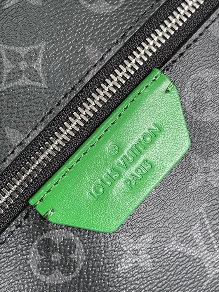 Modern Stylish Quilted Leather Crossbody Bag