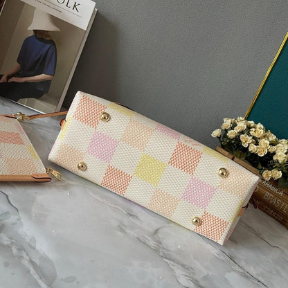 Elegant Refined Leather Top Handle Bag